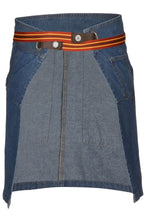Load image into Gallery viewer, Berkeley Medium Blue Denim Half Bistro Snap Apron