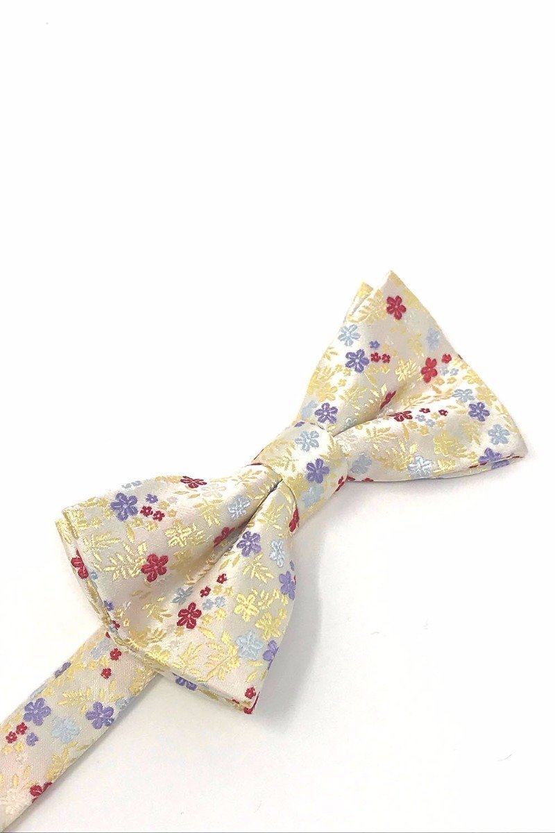 Cardi Pre-Tied Yellow Enchantment Bow Tie
