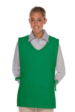 Load image into Gallery viewer, Cardi / DayStar Kelly Green Squared V-Neck Cobbler Apron (2 Pockets)